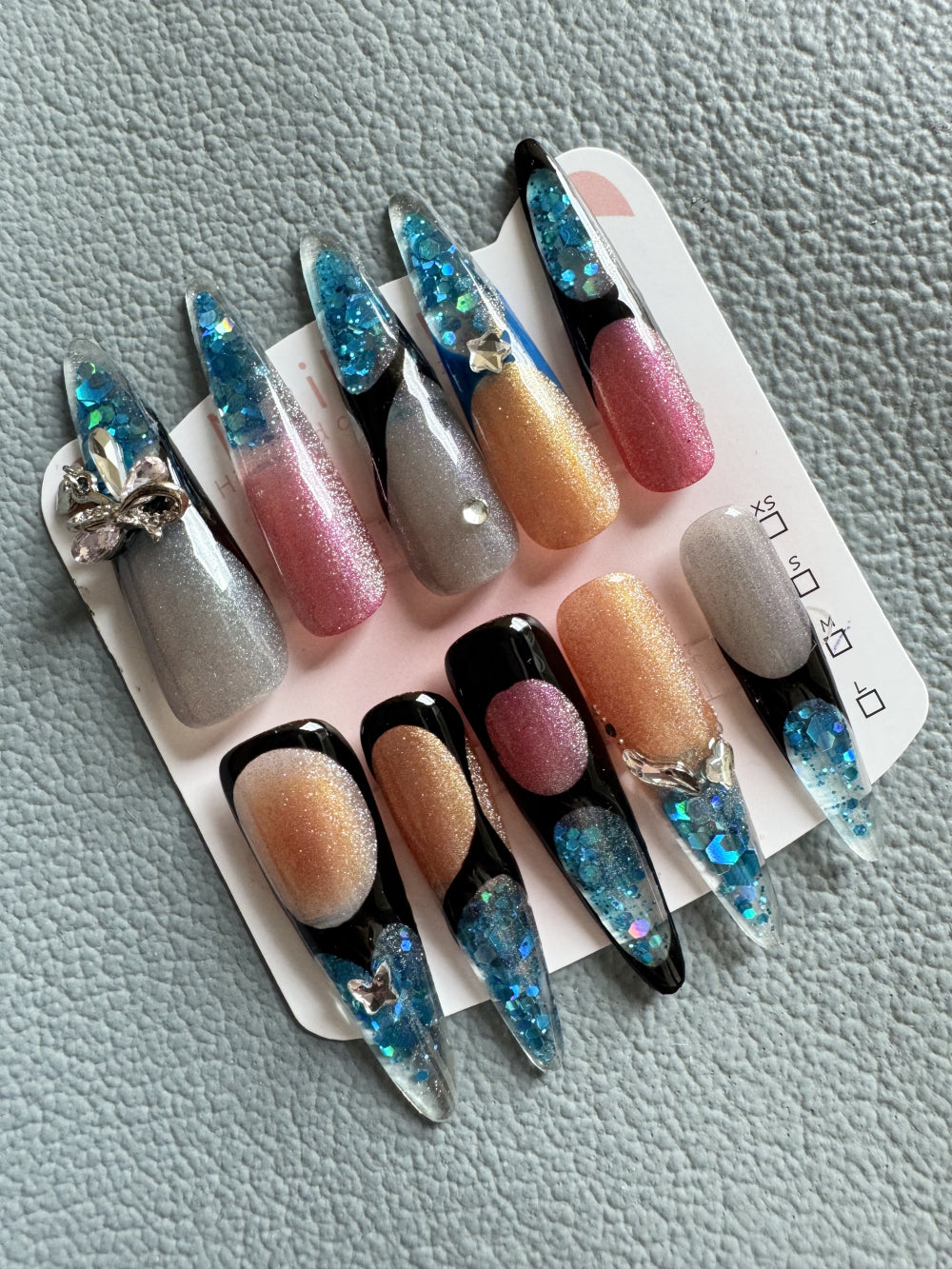 Candy Pudding Hand Drawn Cat Eye Blue Sequin Flowing Sand Nail Art