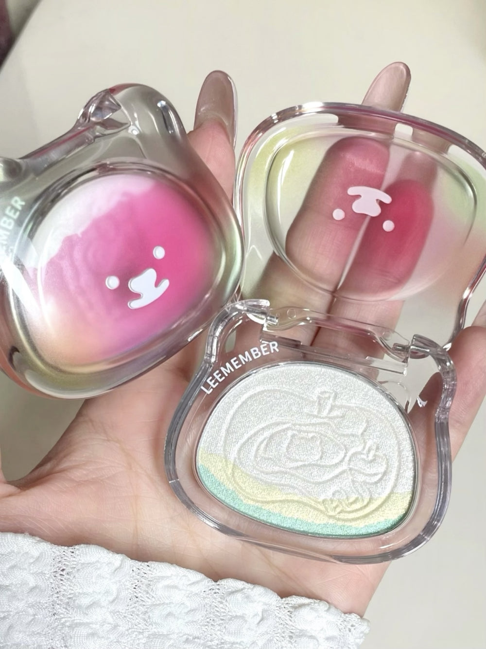 Momo n Dreamcore Highlighter 6g