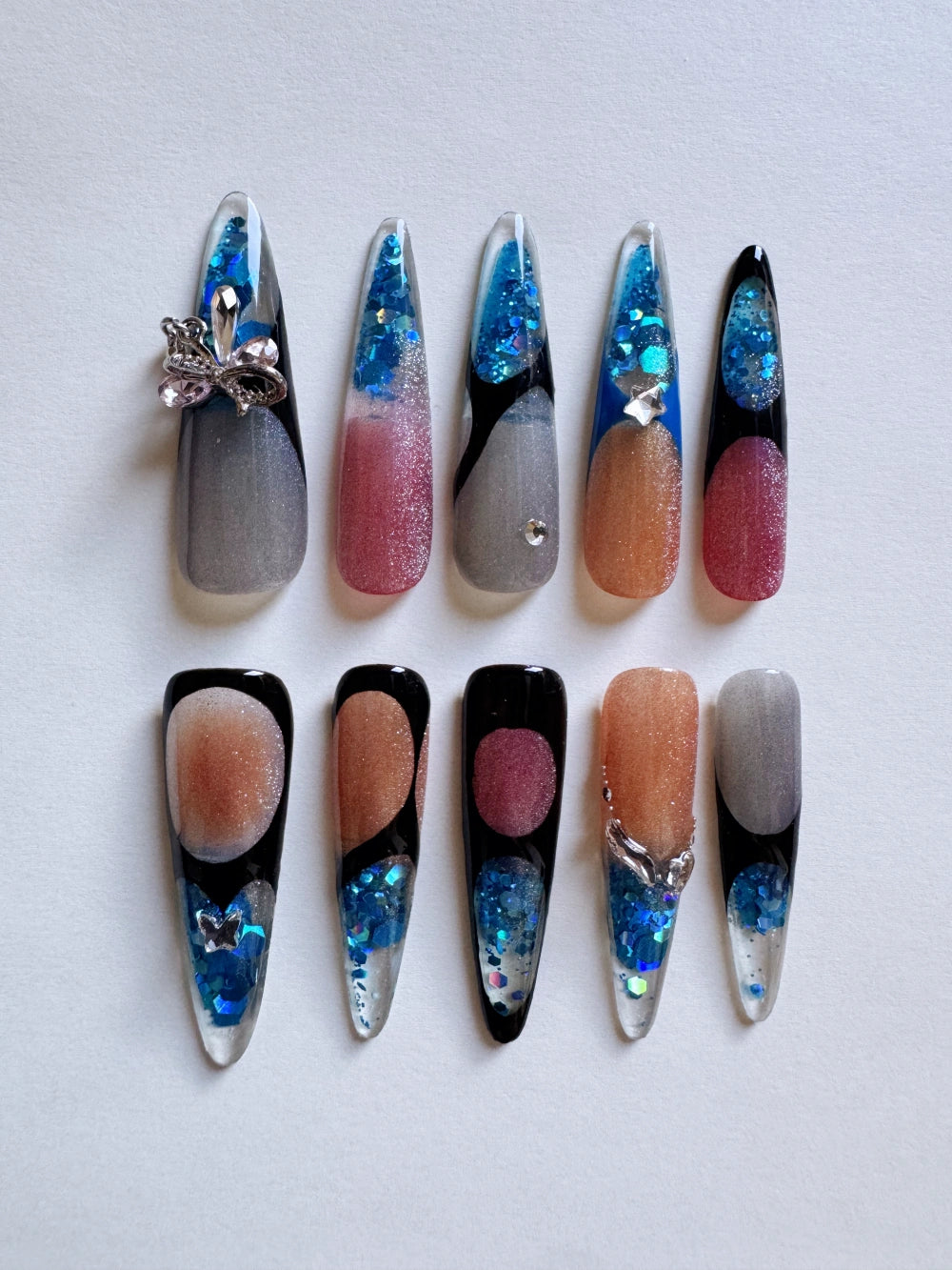 Candy Pudding Hand Drawn Cat Eye Blue Sequin Flowing Sand Nail Art