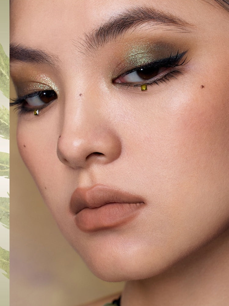 Girlcult Compendium of Materia Medica 4 Colors Eyeshadow Palette 3.6g