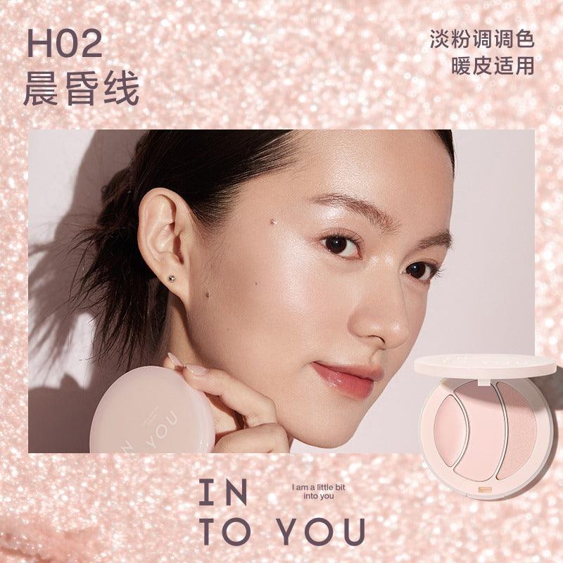 INTO YOU Multi Functional Highlight Palette 8g