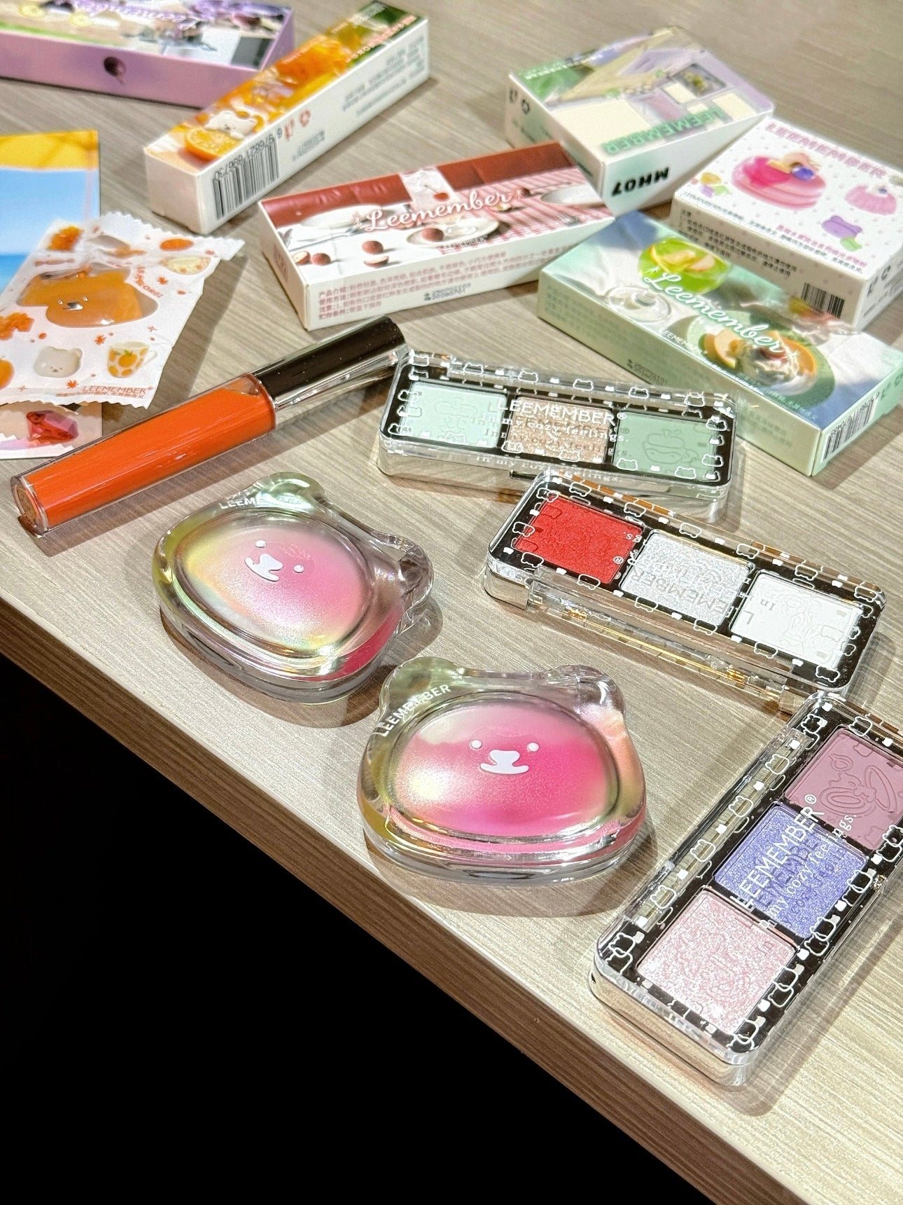 LEEMEMBER Tri-color Eye Shadow 4.8g