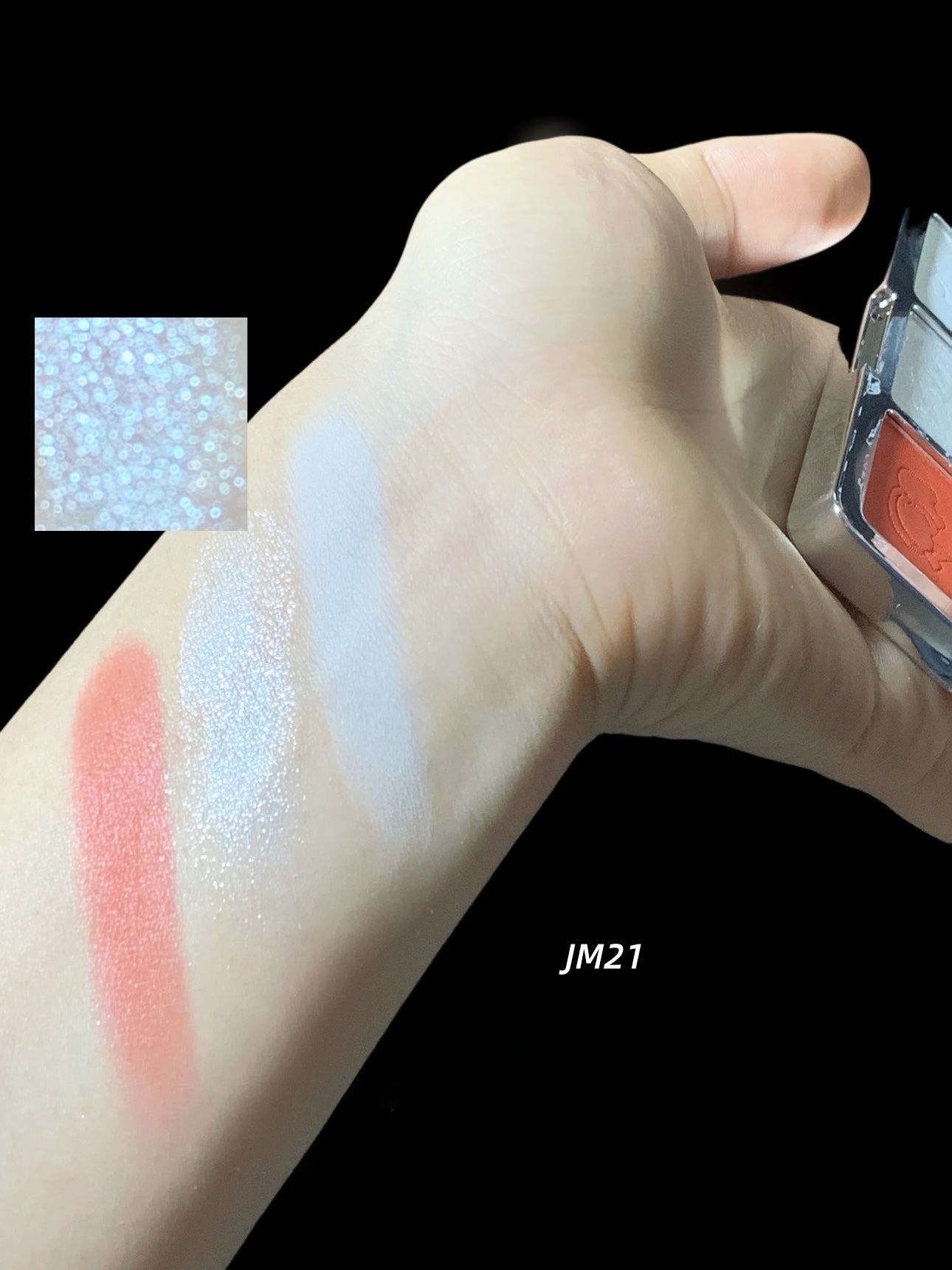 LEEMEMBER Tri-color Eye Shadow 4.8g