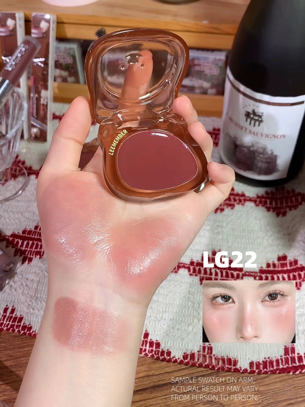 LEEMEMBER - Purple Floral Bear Hydrating Cream Blush 4g